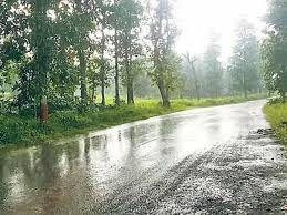 વાવાઝોડા પૂર્વે આહવામાં મેઘગર્જના