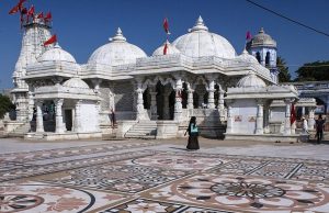 બહુચરાજી મંદિરમાં સફેદ આરસ ચાર વર્ષમાં કાળો પડી ગયો,જવાબદાર સામે પગલાં લેવા CMને રજૂઆત