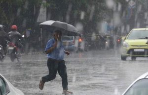 વાયુ’ વાવાઝોડાની અસરથી દક્ષિણ ગુજરાતમાં ઠેર ઠેર વરસાદ ખાબક્યો