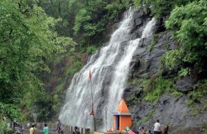 દક્ષિણ ગુજરાતમાં વહેલી સવારથી જ મેઘસવારી,તાપીના સોનગઢમાં 2 કલાકમાં 3 ઈંચ વરસતા તરબોળ