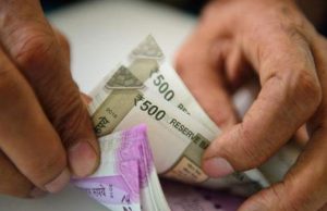 મોરબી વ્યાજખોરોના ત્રાસથી પિતા અને બે પુત્રોએ ઝેરી દવા પીને જીવન ટૂંકાવ્યું