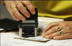 ભારતીયોએ હવે USના બદલે કેનેડા તરફ લગાવી છે દોડ,ગત વર્ષ કરતાં 51% વધુ લોકોએ મેળવી પર્મેનન્ટ રેસિડન્સી