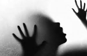 લંપટ ડોક્ટર મહેન્દ્ર મોદી અને પુત્ર કિશન મોદીના દુષ્કર્મ અંગેના રિમાન્ડ પૂર્ણ,કોર્ટે બંનેને પાટણ જેલમાં મોકલી આપવા હુકમ કર્યો