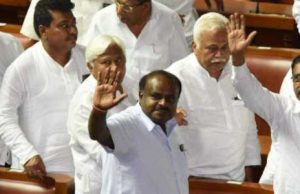 કર્ણાટકમાં ખેંચતાણ યથાવત,ધારાસભ્યોની અપીલ પર સદન સ્થગિત,હવે સોમવારે થશે ફ્લોર ટેસ્ટ