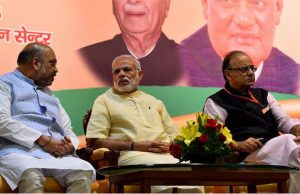 સંસદીય દળની બેઠકમાં વડાપ્રધાન મોદીએ કહ્યું,સાંસદ પોતાના વિસ્તારોમાં 150 કિમીની પદયાત્રા કરે