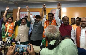 આમ આદમી પાર્ટીના ધારાસભ્ય કપિલ મિશ્રાએ ધારણ કર્યો કેસરિયો,ભાજપમાં થયા સામેલ