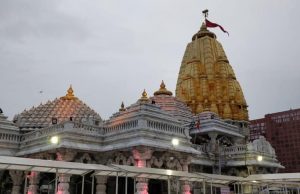 વાહ રે સત્તા : “ગાદી” અને “પૈસા”ની લાલચે અંબાજી મંદિરના પૂજારી ભટ્ટજીને પણ “સરકારી” બનાવી દીધા : માતાજીનો રાજભોગ પણ બંધ !