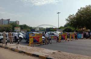 અમદાવાદમાં નો એન્ટ્રી : લોક ડાઉનના પગલે પોલીસ એક્શનમાં, બિનજરૂરી નીકળ્યા તો વાહન જપ્ત