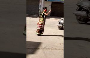 કોરોના પોઝિટિવ આવતા મહિલાને લેવા ટિમ પહોંચી તો મહિલા ધુણવા લાગી, જુઓ Video