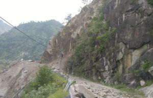 હિમાચલમાં મોટી દુર્ઘટના, ભુસ્ખલનને કારણે 40થી વધુ લોકો દબાયા હોવાની આશંકા