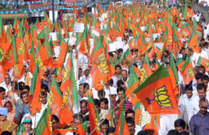 ઉત્તર પ્રદેશ BJPને મોટો ઝાટકો, સ્વામી પ્રસાદ મૌર્ય બાદ વધુ ત્રણ ધારાસભ્યોએ રાજીનામુ આપ્યું