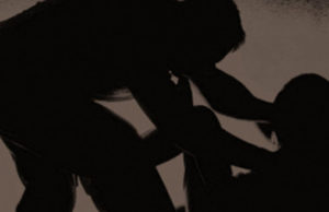 સગીરાને એકલા ઘરે બોલાવી એક પછી એક આચર્યું સામુહિક દુષ્કર્મ…