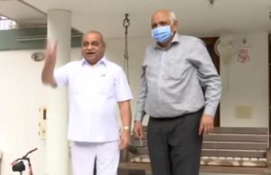 Exclusive : ગુજરાતના મુખ્યમંત્રી પદનું સુકાન નીતિન પટેલના હાથમાં સોંપવાનો નિર્ણય કેમ પડતો મુકવામાં આવ્યો ?