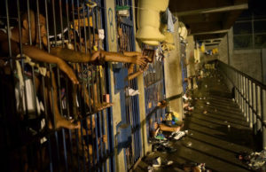 અમેરિકાની જેલમાં અંધાધૂંધ ફાયરિંગ, કેદીઓ વચ્ચે થયેલી હિંસક ઝડપમાં 24 કેદીઓના મોત 48 ઘાયલ