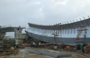 મુંબઈમાં મેટ્રોના ફ્લાઈઓવરનો એક ભાગ તૂટ્યો, આટલા લોકો થયા ઘાયલ