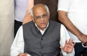 હીરાબા હોસ્પિટલમાં દાખલ; મુખ્યમંત્રી ભૂપેન્દ્ર પટેલ થોડીવારમાં પહોંચશે હોસ્પિટલ, દર્શનાબેન વાઘેલા અને કૌશિક જૈન યુ.એન. મહેતા હોસ્પિટલ પહોંચ્યાં!