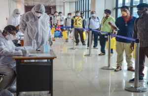 જાન્યુઆરીની મધ્યમાં ભારતમાં કોરોનાની ચોથી લહેરનું જોખમ, તમામ રાજ્યોએ શરૂ કરી તૈયારી, 3 દિવસમાં 39 આંતરરાષ્ટ્રીય મુસાફરો પોઝિટિવ મળ્યા!