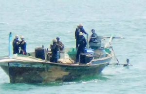 કાયર પાકિસ્તાનની નાપાક હરકત, ગુજરાતની બોટ પર કર્યું ફાયરિંગ, એક માછીમારનું મોત