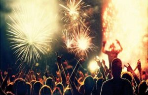 અમદાવાદીઓ ક્રિસમસ અને નવા વર્ષે ફટાકડા ફોડતા પહેલાં વાંચી લો, પોલીસે બહાર પાડ્યું જાહેરનામુ