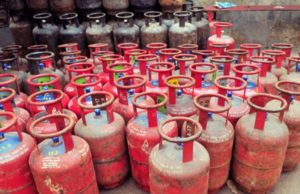 એલપીજી સિલિન્ડરની કિંમતમાં એક સાથે આટલાનો રૂપિયાનો વધારો, જાણો નવી કિંમત