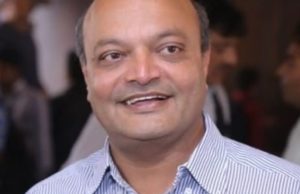 આમરણાંત ઉપવાસ કરનાર AAP નેતા મહેશ સવાણીએ કર્યા પારણા