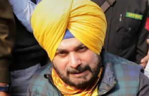 નવજોત સિંહ સિદ્ધુ વિવાદોમાં ફસાયા, પ્રેસ કોન્ફરન્સમાં બોલી ગયા ગાળ – Video