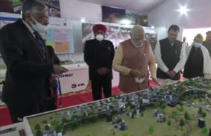 ‘આજે પણ આપણે અગાઉની સરકારોમાં થયેલા કૌભાંડોની ભરપાઈ કરી રહ્યા છીએ’ – PM મોદી