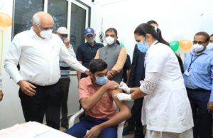 CM ભૂપેન્દ્ર પટેલે 15થી 18 વર્ષ સુધીનાં બાળકોને કોરોનાની રસી આપવાનો પ્રારંભ કરાવ્યો