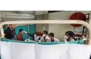 ગુજરાતમાં કોરોના બેકાબુ, પોઝિટિવ કેસનો આંકડો જોઈને આંખો પહોળી થઇ જશે