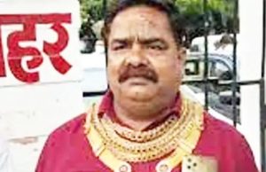 આ છે રાજસ્થાનના ગોલ્ડમેન : હંમેશાં 3 કિલો સોનું પહેરી રાખે છે; બપ્પીદા પણ જોઈને ચોંકી ગયા હતા