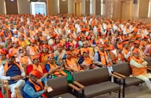 અમદાવાદના મેયર મોદીના રોડ શોમાં પાછળ રહી જતાં કમલમમાં રોક્યાં, લીસ્ટમાં નામ ચેક કર્યા બાદ જવા દેવાયાં…!