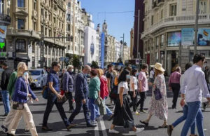 જર્મનીમાં 1 દિવસમાં 2 લાખથી વધુ કોરોનાનાં નવા કેસ નોંધાયા; ઈંગ્લેન્ડમાં 16માંથી 1 વ્યક્તિને કોરોના!