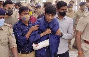 આરોપી ફેનિલને કોર્ટમાં રજૂ કરાયો, હવે આજે સમગ્ર હત્યા નજરે જોનારા સાક્ષીઓની જુબાની લેવાશે