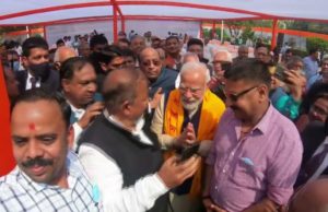 પ્રધાનમંત્રી નરેન્દ્ર મોદીનું વારાણસીના પ્રબુદ્ધ નાગરિકો સાથે સંવાદ, જુઓ Video