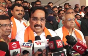 ગાંધીનગરના કમલમમાં જશ્નનો માહોલ : કાર્યકર્તાઓ ગરબે ઘૂમ્યાં; CM-પાટીલ પણ પહોંચ્યા, જુઓ Video