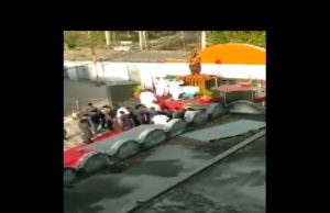 નીતીશ કુમારની સુરક્ષામાં ચુક; બખિયારપુરમાં એક યુવકે મુખ્યમંત્રીને પીઠ પર મુક્કો માર્યો, જુઓ Video