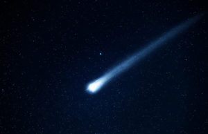 સમગ્ર ગુજરાતના આકાશમાં દેખાયો પૃથ્વી તરફ પડતો જોરદાર ચમકદાર ‘અગન ગોળો’, કૃત્રિમ ઉપગ્રહનો કાટમાળ હોવાની પ્રબળ શક્યતા!