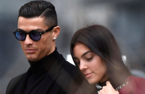 સ્ટાર ખેલાડી ફૂટબોલર ક્રિસ્ટિયાનો રોનાલ્ડોના નવજાત પુત્રનું નિધન; ટ્વીટ કરી આપી માહિતી!