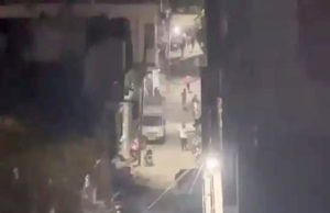 હિંમતનગરમાં ફરી ભડકી હિંસા; અંધારાનો લાભ લઈને હસનનગરમાંથી વણઝારાવાસમાં પેટ્રોલ બોમ્બ ફેંકાયા,પોલીસે ટિયરગેસના છોડ્યા સેલ!