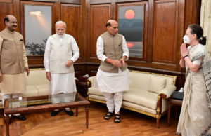 સંસદનું બજેટ સત્ર સમાપ્ત: પ્રધાનમંત્રી મોદીએ સોનિયા ગાંધી સાથે કરી મુલાકાત; “બજેટ સત્રના અંતે વિપક્ષી નેતાઓને પણ મળ્યા પ્રધાનમંત્રી”