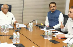 મુખ્યમંત્રી અધ્યક્ષતામાં આજે કેબિનેટ બેઠક; ઢોર નિયંત્રણ બિલ-ડૉક્ટર હડતાળ પર લેવાઈ શકે નિર્ણય?