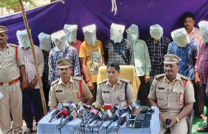 આંધ્ર પ્રદેશના ગુંટુરમાં 13 વર્ષની માસૂમ કિશોરી પર 80 લોકોએ 8 મહિના સુધી આચર્યો ગેંગરેપ, દેહ વેચવા માટે કરી મજબૂર!