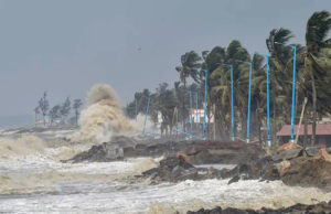 “અસાની” વાવાઝોડું 24 કલાકમાં વધુ તીવ્ર બનશે, ઓડિશા, આંધ્રપ્રદેશ, અને બંગાળને ચેતવણી, સાંજ સુધીમાં ગુજરાતના વાતાવરણમાં આવશે ફેરફાર!