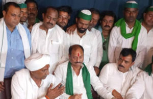 ભારતીય કિસાન યુનિયનમાં ભાગલા : રાકેશ ટિકૈતને “ભારતીય કિસાન યુનિયન”માંથી કાઢી મૂકાયા, નરેશ ટિકૈતે પાસેથી પણ અધ્યક્ષ પદ છીનવી લેવાયું!