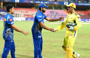 IPL-2022 : મુંબઈ ઈન્ડિયન્સે ચેન્નઈ સુપર કિંગ્સને 5 વિકેટથી હરાવ્યું, ડિફેન્સિંગ ચેમ્પિયન ચેન્નઈ ‘પ્લેઓફ’ રેસમાંથી ‘Out’, મુકેશ તિવારીએ લીધી 3 વિકેટ!