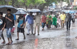 હાશકારો : ચોમાસું સમય કરતાં 4 દિવસ પહેલાં 26મી મેના રોજ કેરળ પહોંચે તેવી શક્યતા, 15મી મેના રોજ સિઝનનો પહેલો વરસાદ પડવાની આશા : મહાપાત્રા