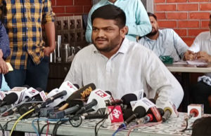 કમલમમાં ચર્ચાનો વિષય : “હાર્દિકથી ભાજપનો ભાર વધશે કે ઘટશે” હાર્દિકના ભાજપ પ્રવેશ સામે પક્ષમાં જ બે પડ્યા ભાગ!, ક્યાંક નારાજગી તો ક્યાંક આવકાર!