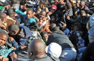 દક્ષિણ નાઈઝીરિયાના ચર્ચમાં દુર્ઘટના; ખાવાનું અને ગિફ્ટ વહેંચવા સમયે ભાગદોડ થતાં 31 લોકોનાં મોત 7 ઘાયલ; મોટા ભાગના નાના બાળકો પામ્યા મૃત્યુ!