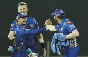 IPL 2022: મુંબઈની બીજી જીત, ગુજરાત ટાઈટન્સને પાંચ રને હરાવ્યું, અંતિમ ઓવરમાં 4 ડોટ બોલે મેચની બાજી પલ્ટી, ગુજરાત જીતેલી મેચ હાર્યું!