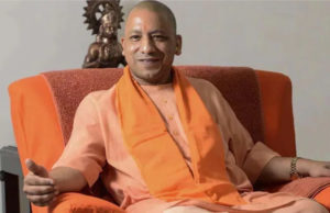 રડી પડ્યાં “યોગી”, 5 વર્ષ પછી પોતાના પહોંચ્યા ઘરે, સંન્યાસના 28 વર્ષ પછી પોતાના ઘરમાં વિતાવશે રાત; ‘આજે હું જે કંઈ છું તે માતા-પિતાને કારણે જ છું’!